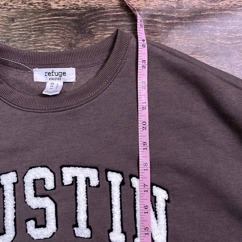 Refuge Austin White Chenille Embroidered Fleece Charcoal Grey Sweatshirt - Picture 8 of 9